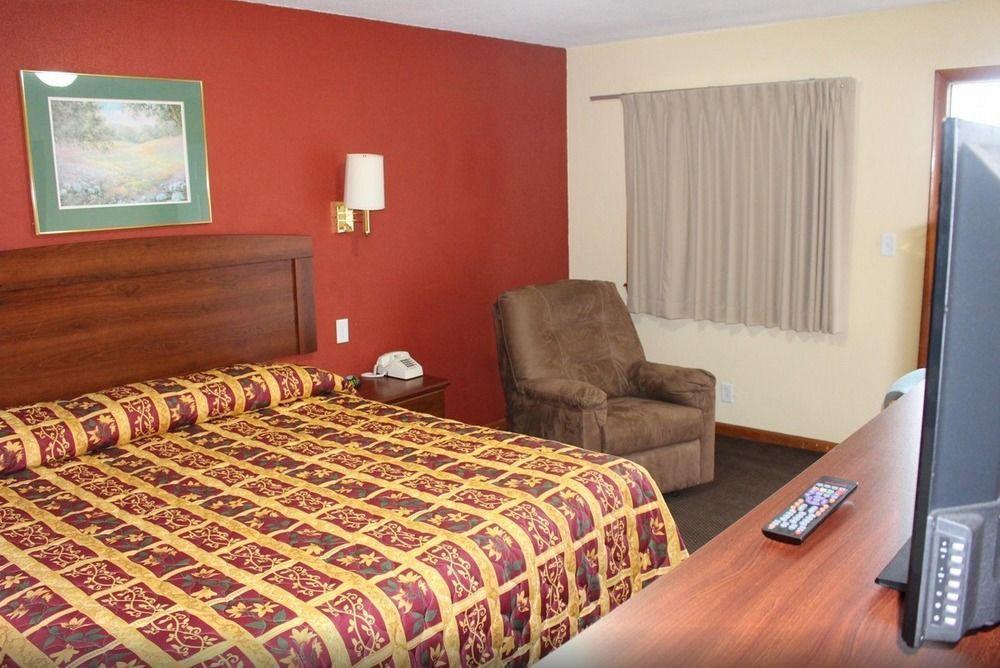 Budget Inn Oskaloosa 외부 사진